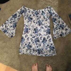 Shoreline L/XL off the shoulder summer dress